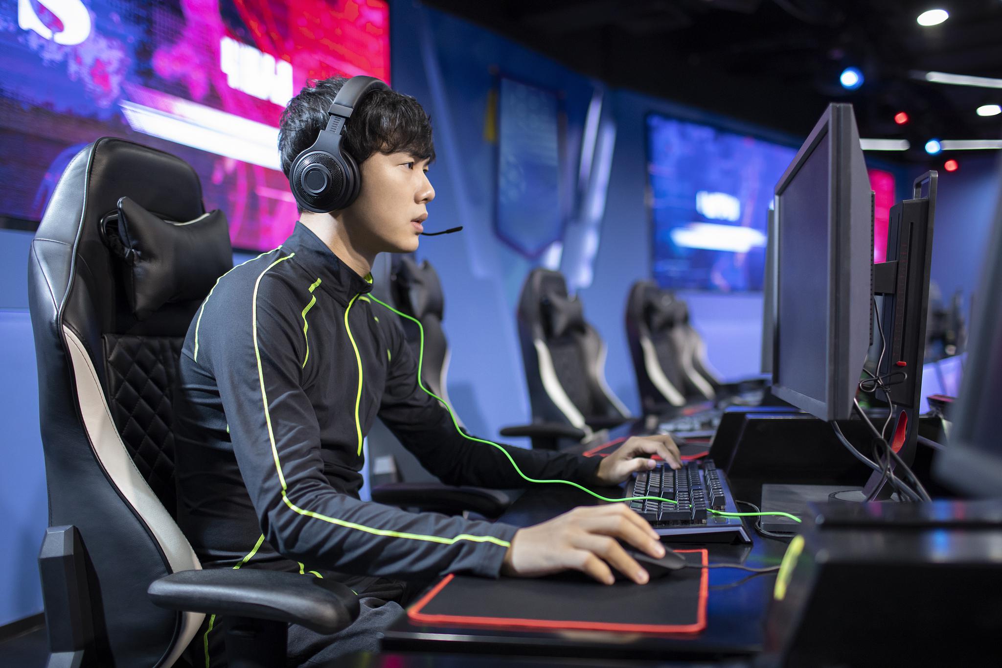 爱游戏中国官方登录入口网站-包含电竞与台球结合，开启新型竞技模式的词条