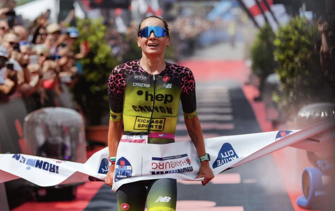 AYX体育-车手的成长故事：从业余到职业的蜕变的简单介绍