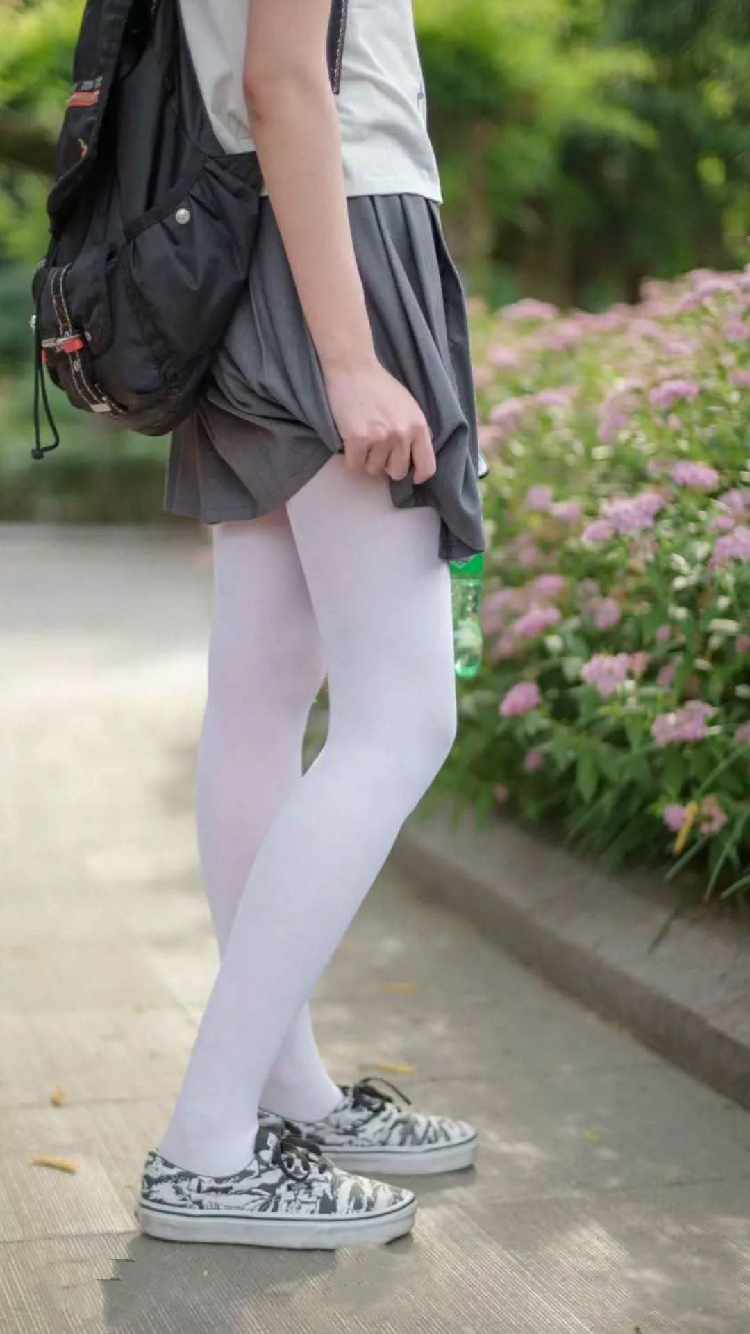 爱游戏体育app-梅斯客场逆转巴黎FC，造尤文图斯杯惊喜成功跻身次轮，尤文图斯vs巴黎圣日耳曼