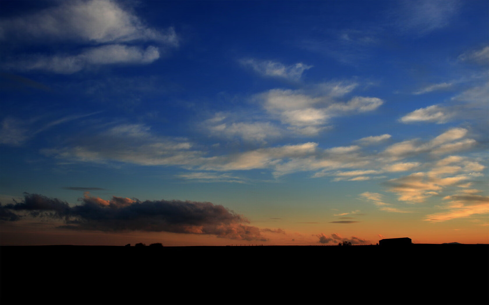 爱游戏下载-阿尔及利亚在阿拉伯国家锦标赛中大胜卡塔尔 92‑66