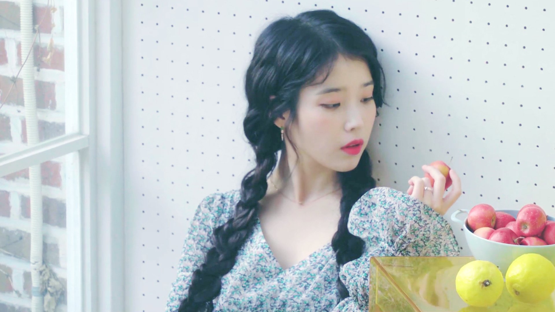 爱游戏电竞官网-刘翔退役后首次公开亮相，刘翔退役后首次公开亮相是哪一年