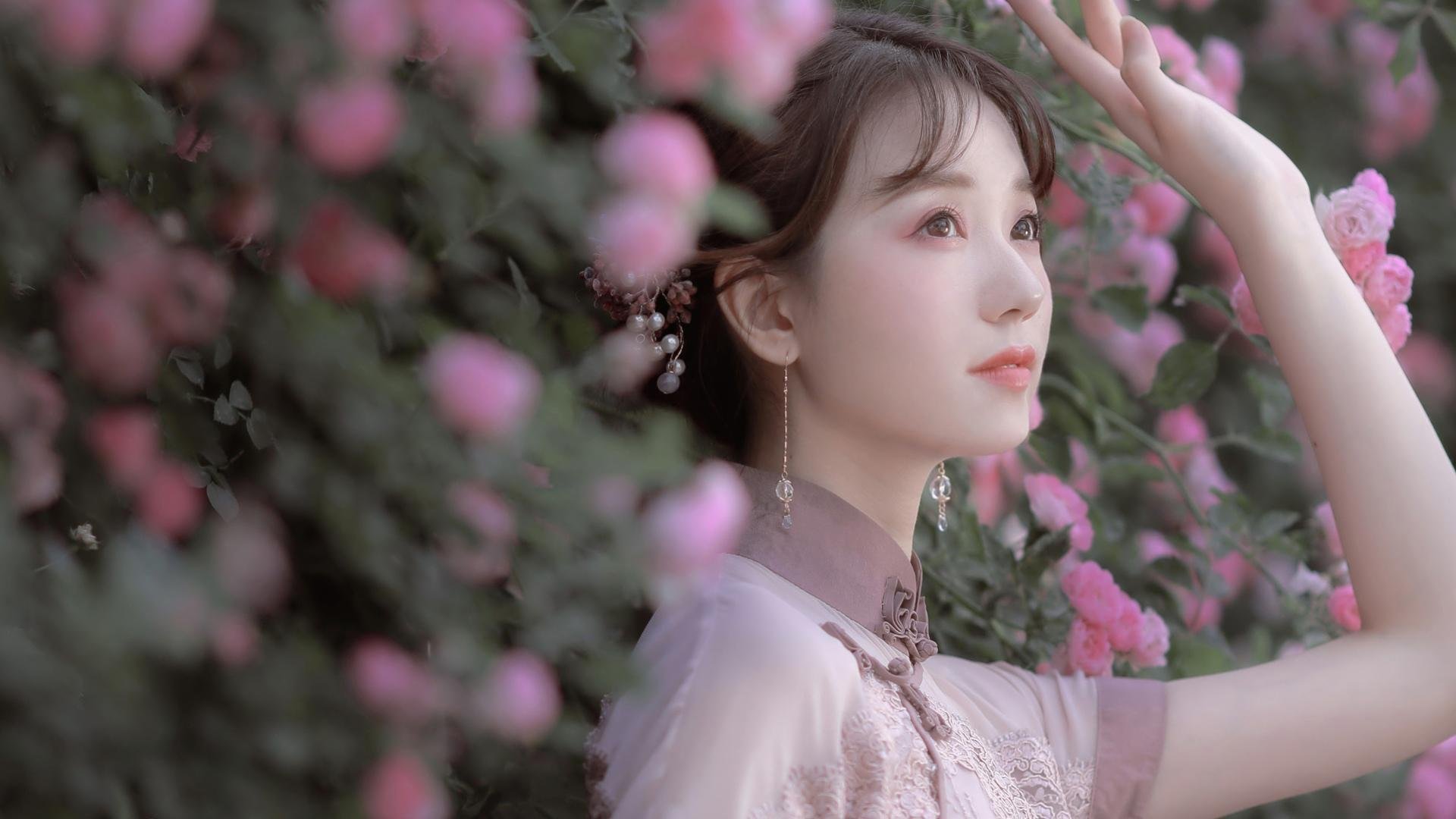 爱游戏体育APP下载-球迷庆祝日本首次世界杯预选赛胜利