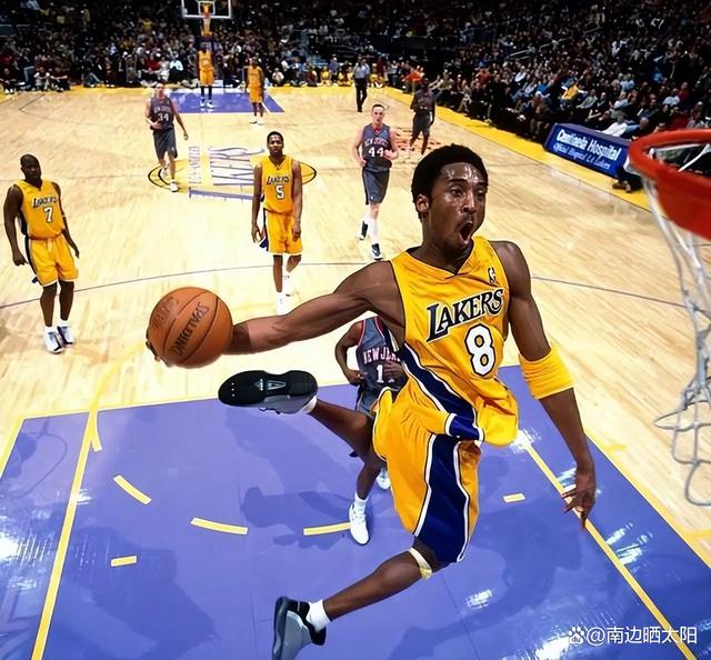 爱游戏体育:篮球历史经典回顾，重温传奇时刻的简单介绍