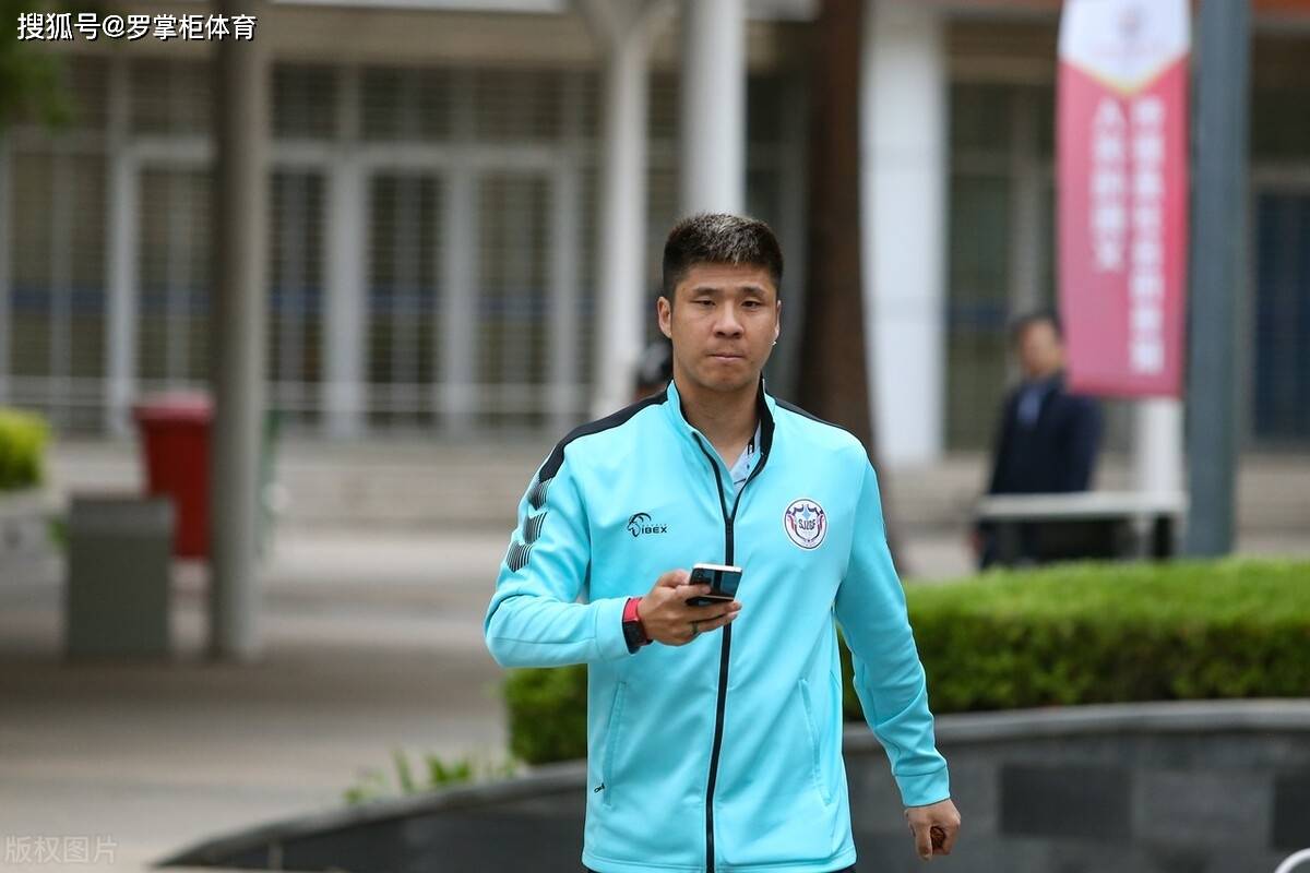 爱游戏体育:广州恒大队“年轻化”，球迷：希望他们能培养出更多优秀的年轻球员！的简单介绍