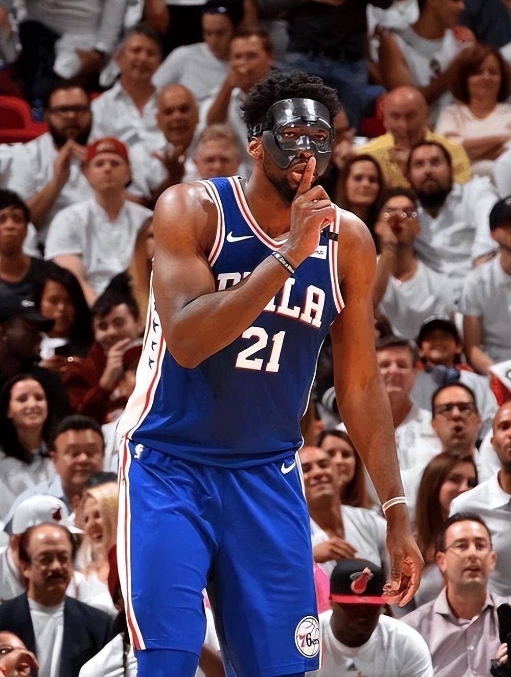 爱游戏体育：76人队新赛季：马克西能否在进攻端展现更多创造力，成为球队的进攻发动机？的简单介绍