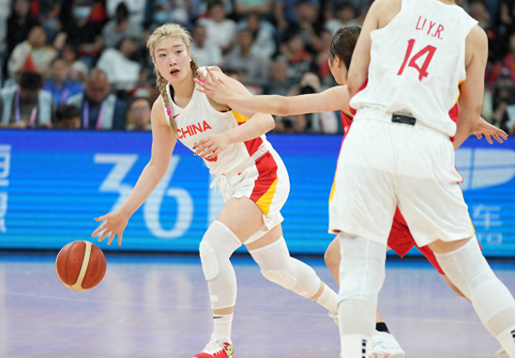 关于爱游戏体育:中国女篮出征国际邀请赛,检验训练成果的信息 关于爱游戏体育:中国女篮出征国际邀请赛,检验训练成果的信息